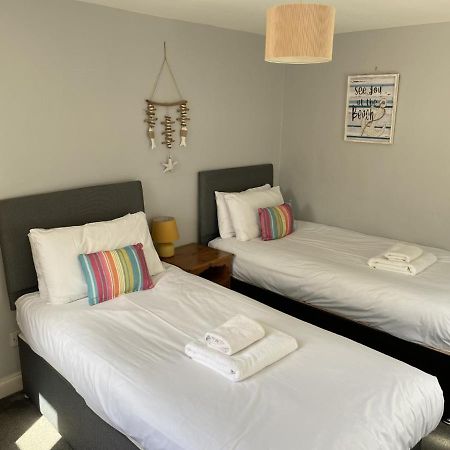 The Pier Inn Whitby Bagian luar foto